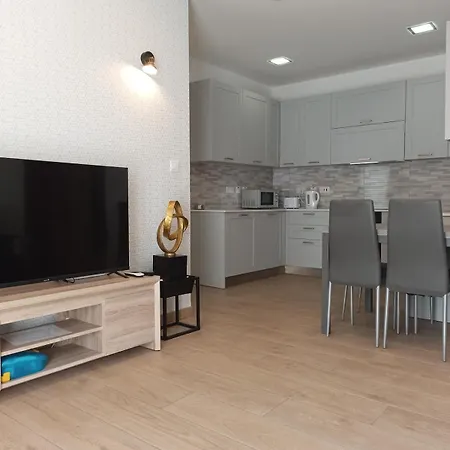 Stylish St Julian's - 2 Bedrooms
