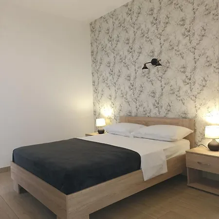 Stylish St Julian's - 2 Bedrooms Tal-Franciz