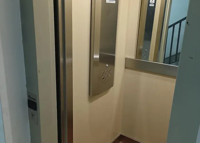 Sandstone St Julian's - 2 Bedrooms Διαμέρισμα *